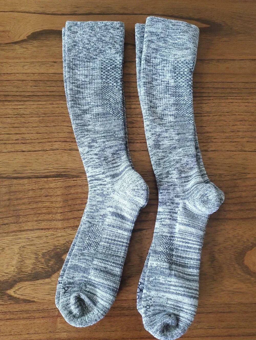 Tommie Copper Set Of 4 Unisex Compression Over The Calf Socks Gray Breathable